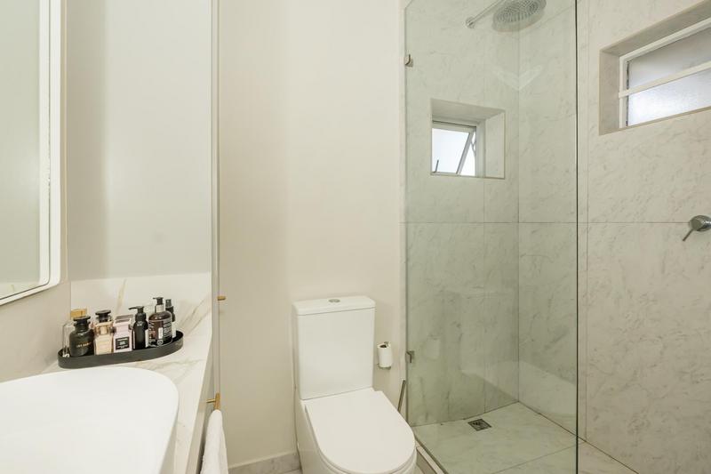 To Let 0 Bedroom Property for Rent in Sea Point Western Cape